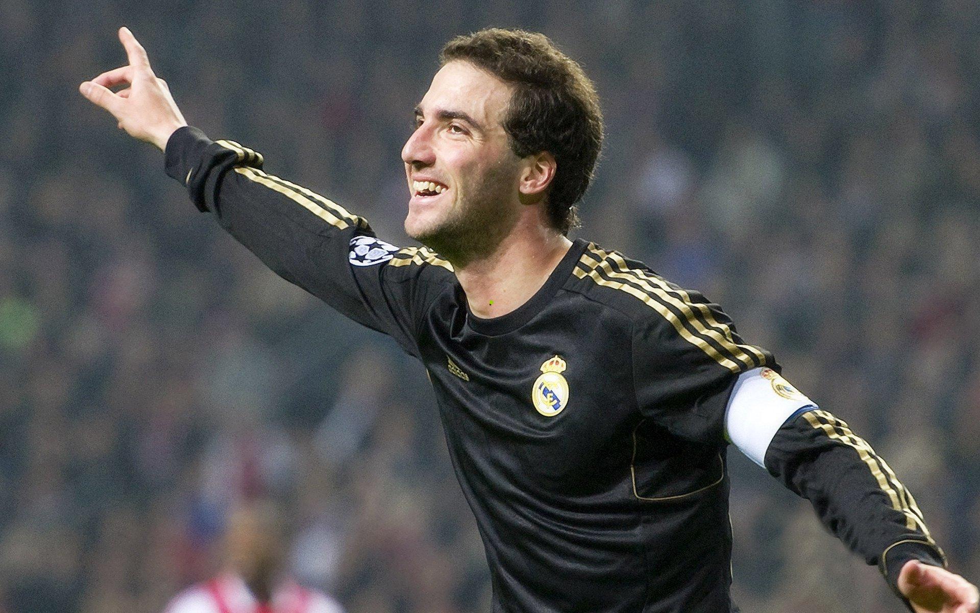 霍芬海姆法兰克福上演战术博弈,克拉马里奇关键先生,堂安律瓦希新锐对决引关注